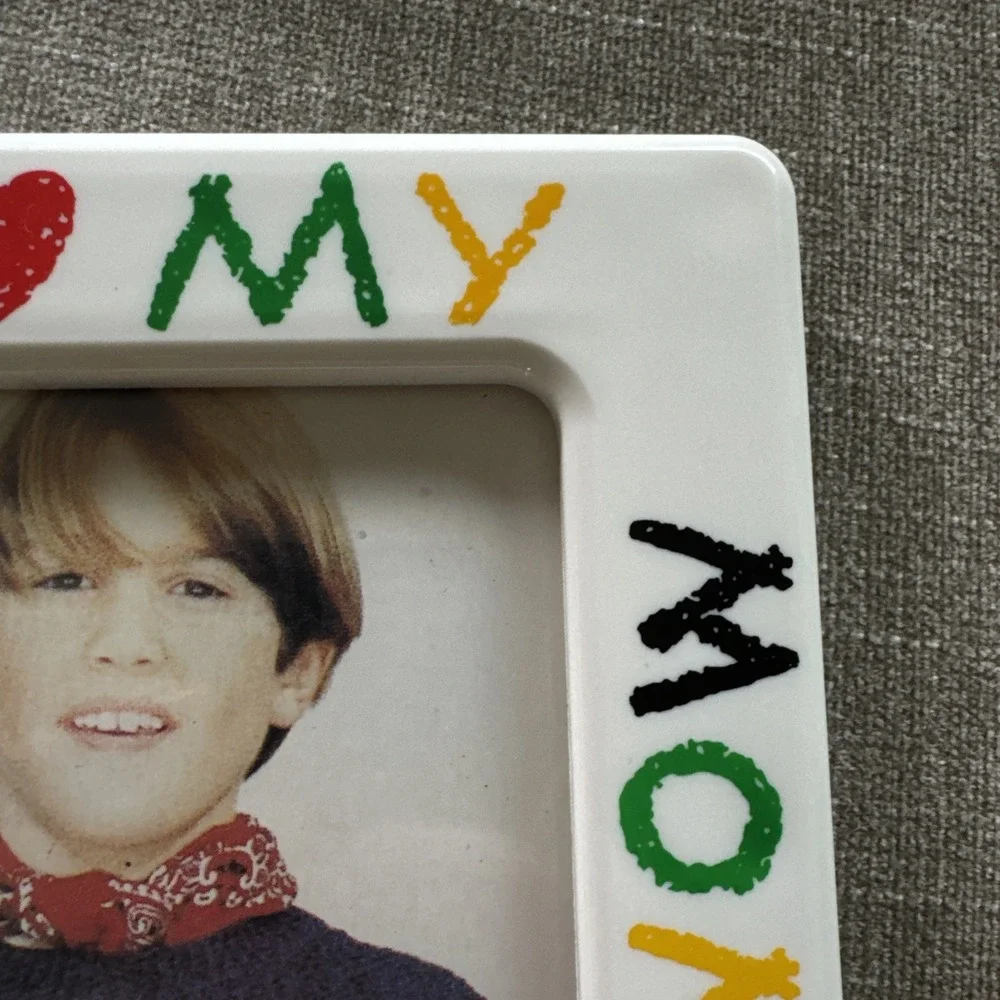Vintage I Love My Mommy Plastic Picture Crayon Style Photo‎ 3.5 x 5.25